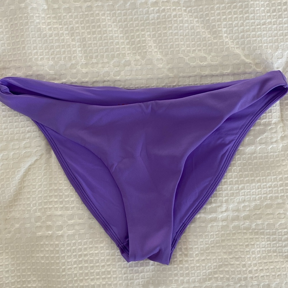 Left on Friday bottoms